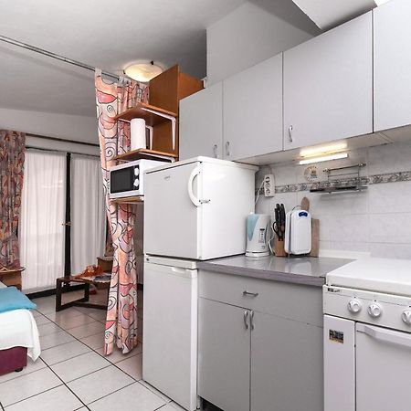 Apartments Stefani Vir Luaran gambar