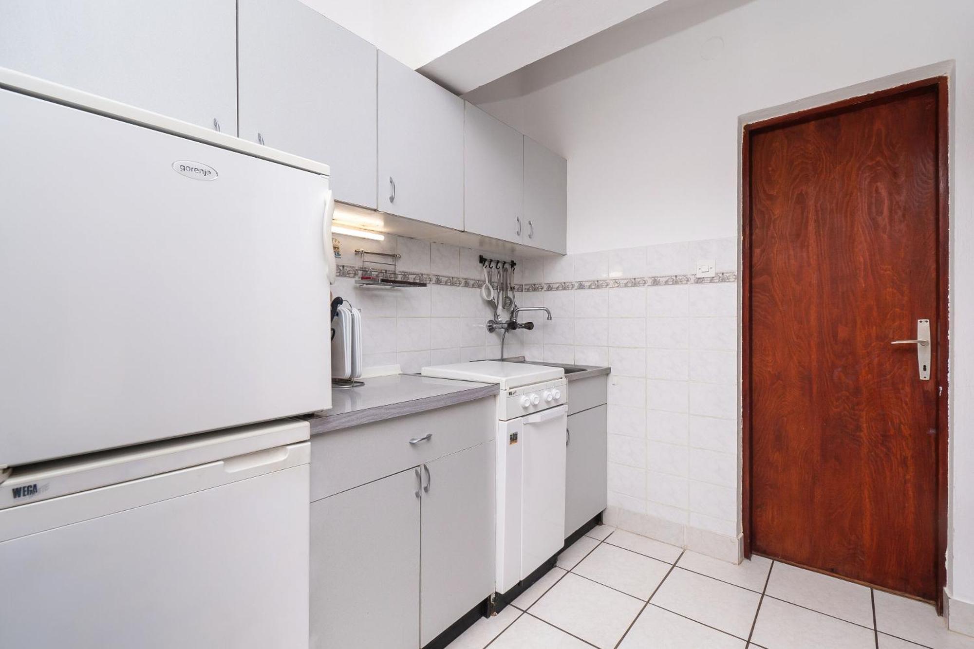 Apartments Stefani Vir Luaran gambar