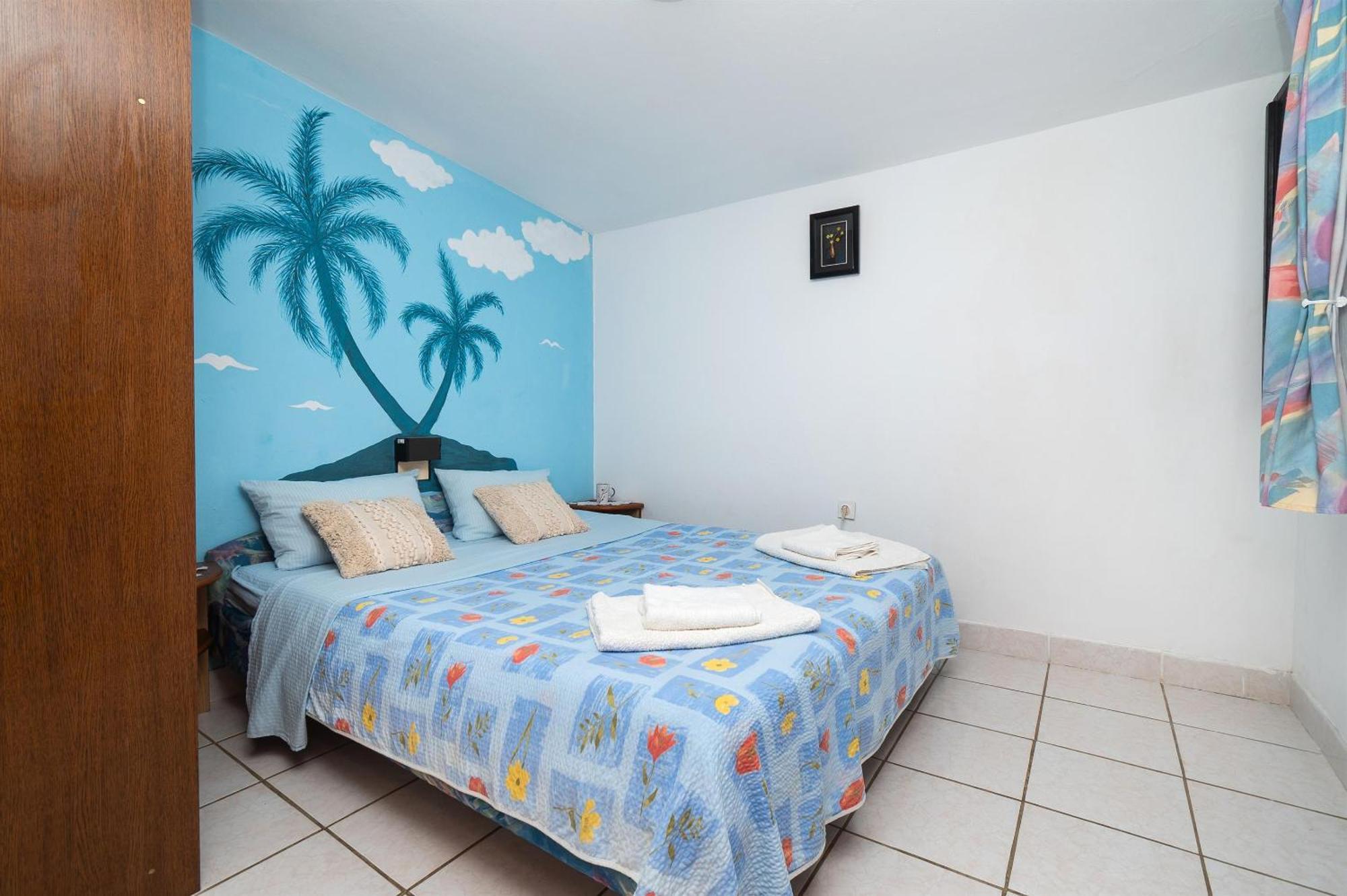 Apartments Stefani Vir Luaran gambar